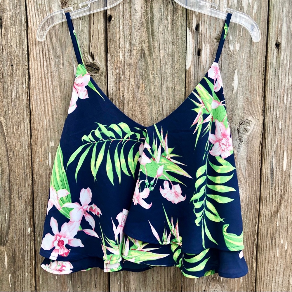 Flowy, tropical print tank crop top